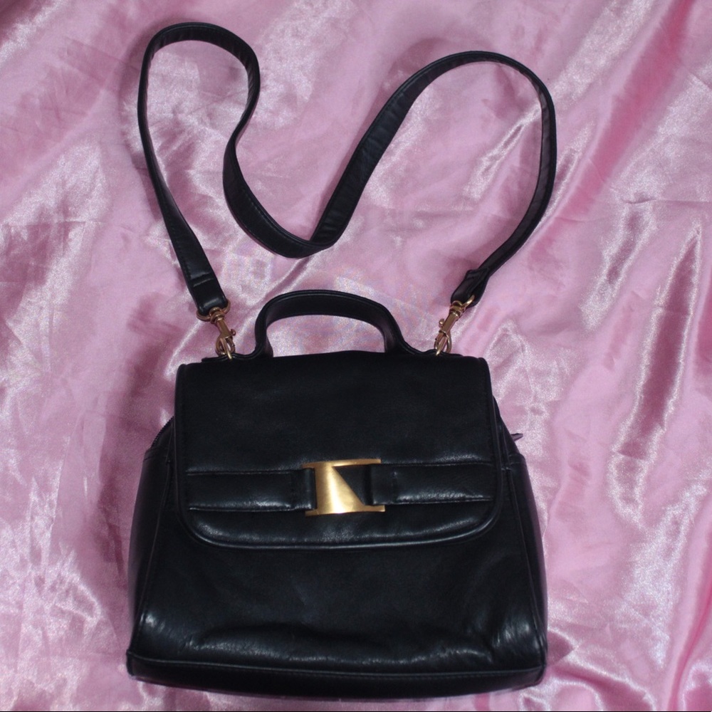 Black Mini LeatherBag W/Removable Shoulder Strap